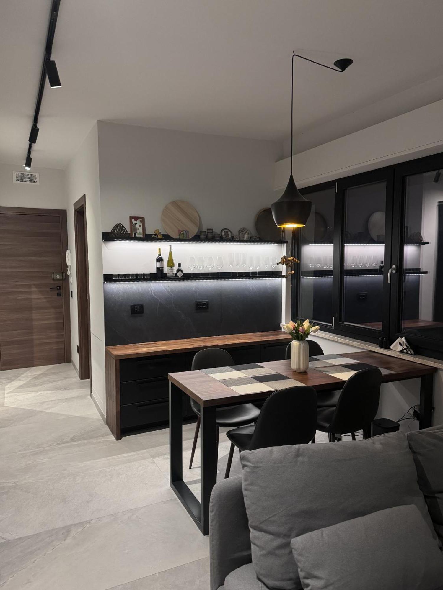 New Apartment In Historical Center Near Lake Riva del Garda Eksteriør billede