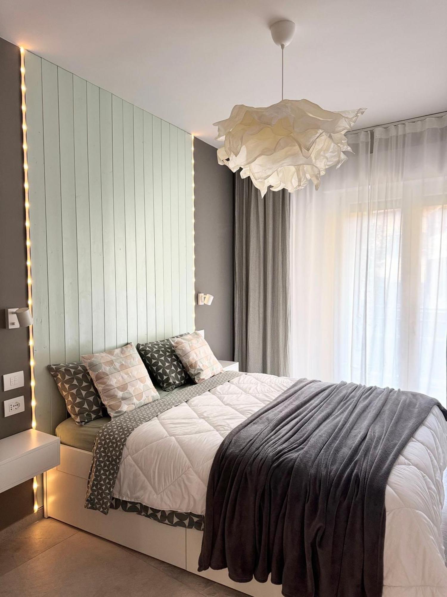 New Apartment In Historical Center Near Lake Riva del Garda Eksteriør billede